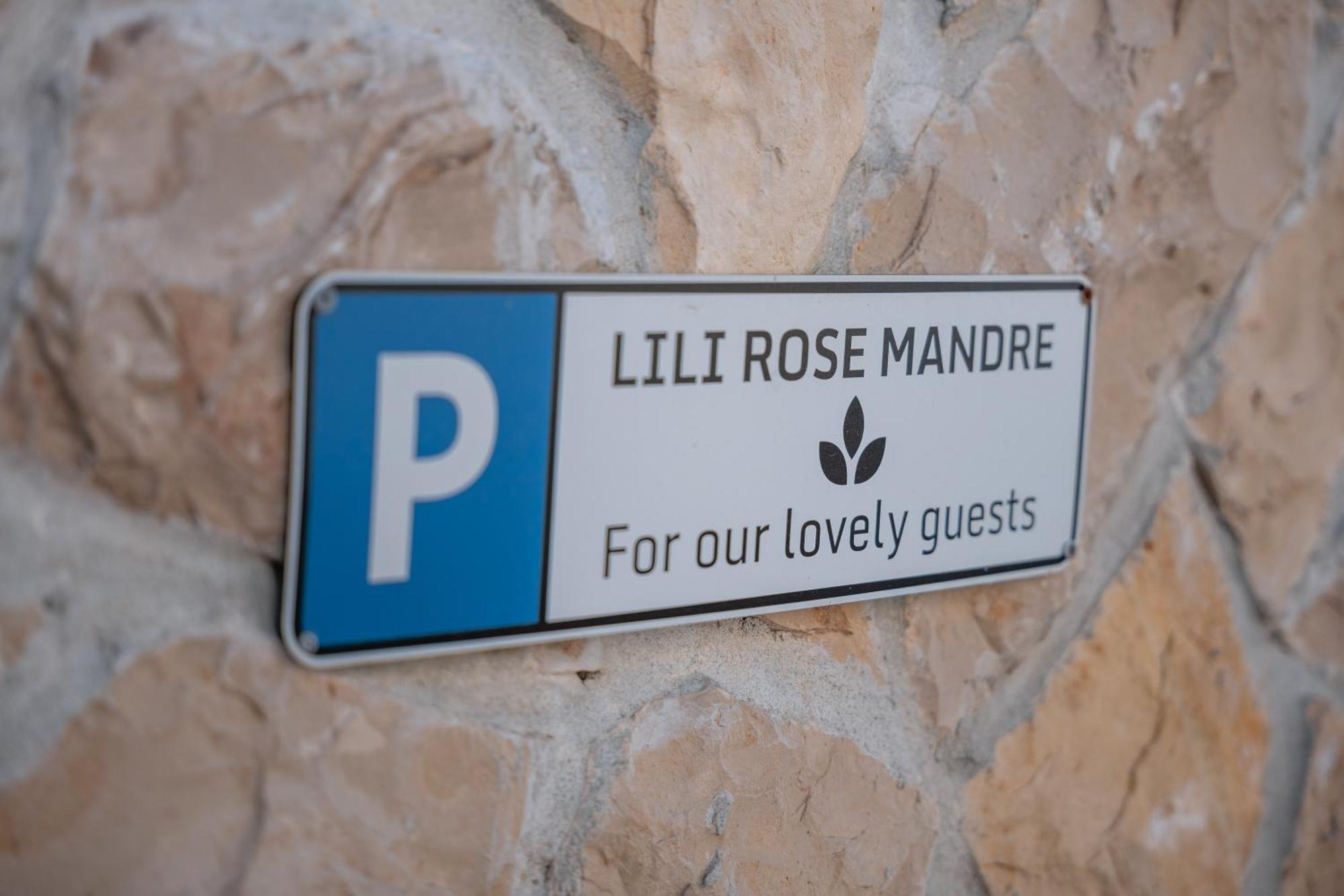 Lili Rose Mandre - Exclusive Family Apartments With Sea View, Just Steps From Beach 외부 사진